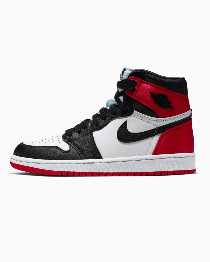 Air Jordan 1 Retro High Satin Black Toe