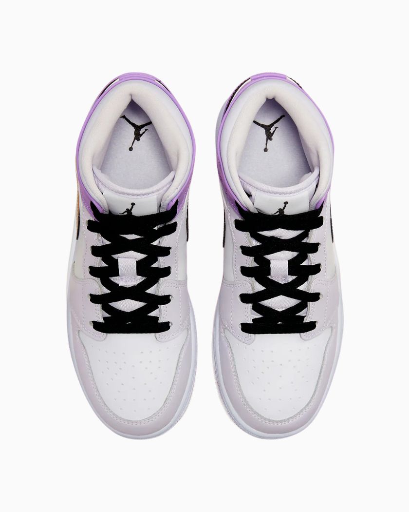 Air Jordan 1 Mid Barely Grape