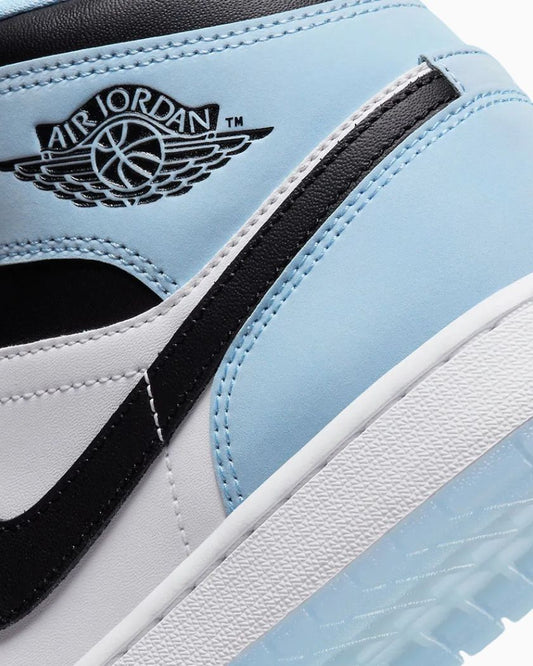 Air Jordan 1 Mid SE Ice Blue
