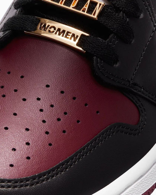 Air Jordan 1 Mid SE Black Dark Beetroot