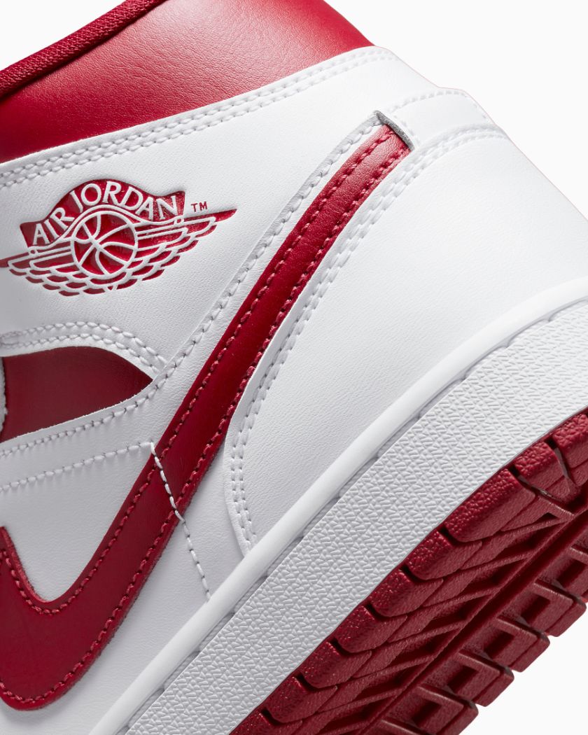 Air Jordan 1 Mid Reverse Chicago