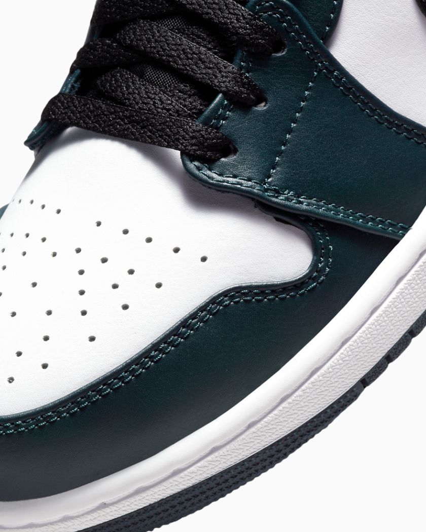 Air-Jordan-1-Low-Dark-Teal
