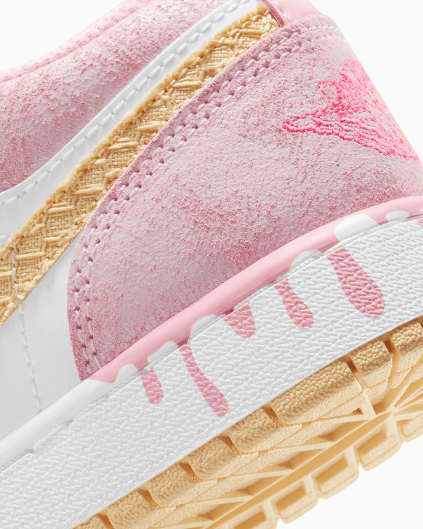 Air-Jordan-1-Low-SE-Paint-Drip