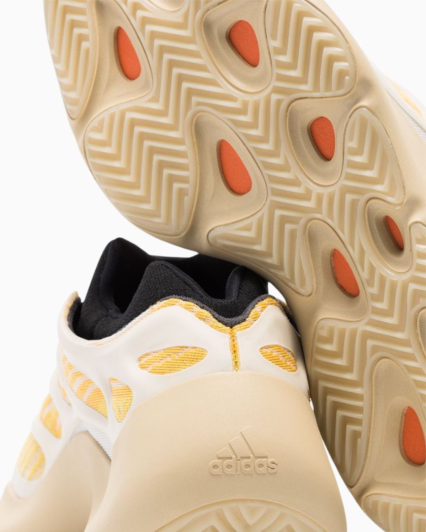 Adidas Yeezy 700 V3 Safflower