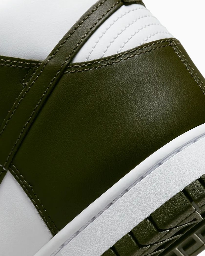 Dunk High Cargo Khaki