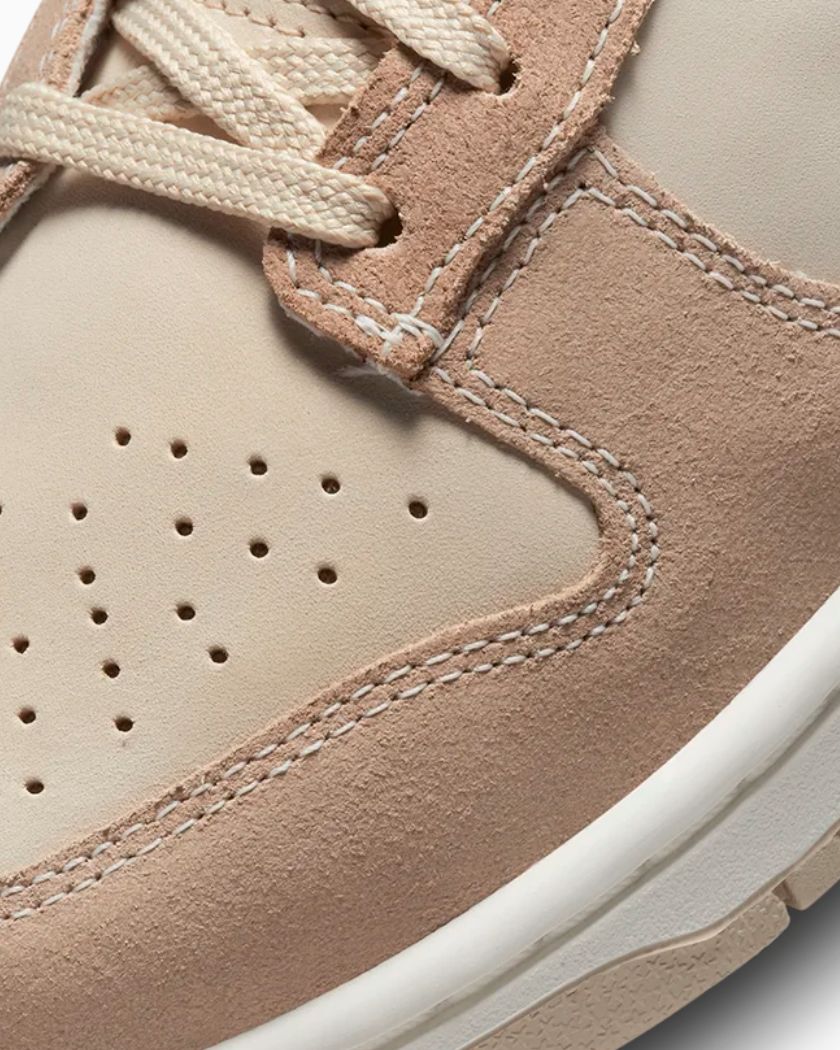 Nike Dunk Low SE Sand drift