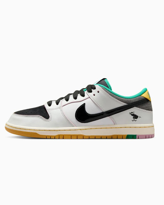 Nike Dunk Low SB CSEF