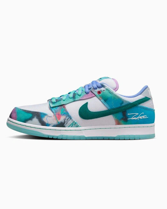 Nike Dunk Low SB Futura Laboratories Bleached Aqua
