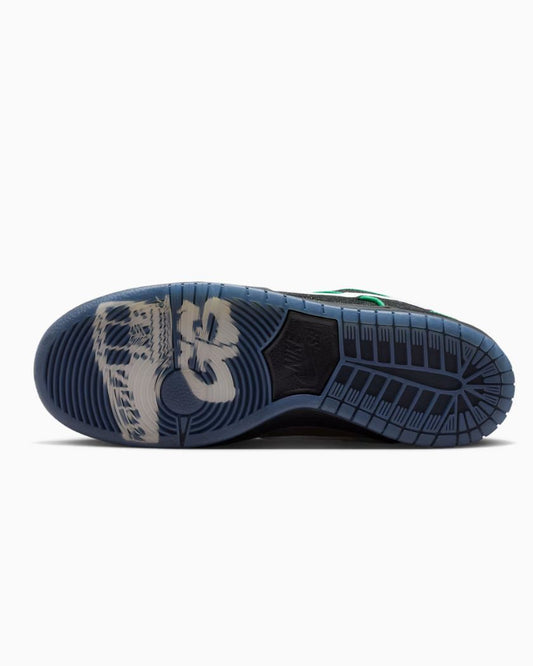 Nike SB Dunk Low Bronx Girls Skate
