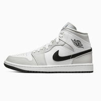 Air Jordan 1 Mid Light Smoke Grey