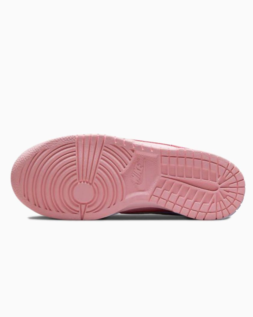Nike Dunk Low Triple Pink