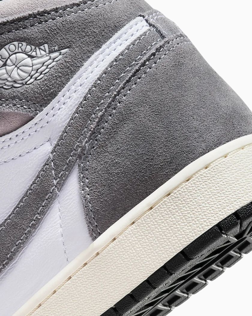 Air Jordan 1 High OG Washed Black