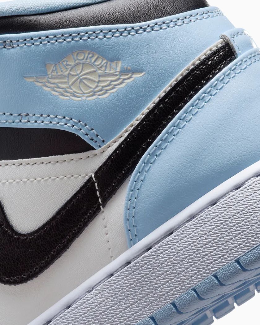 Air Jordan 1 Mid Ice Blue