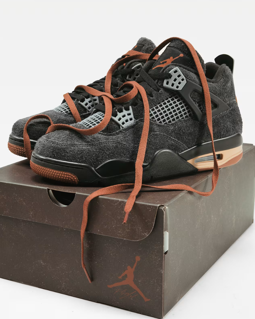 Air Jordan 4 Retro London