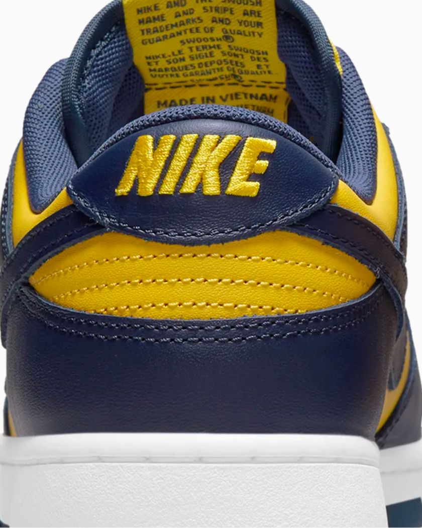Nike Dunk Low Michigan