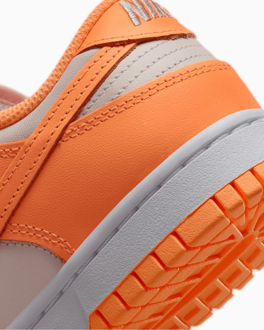 Nike Dunk Low Peach Cream