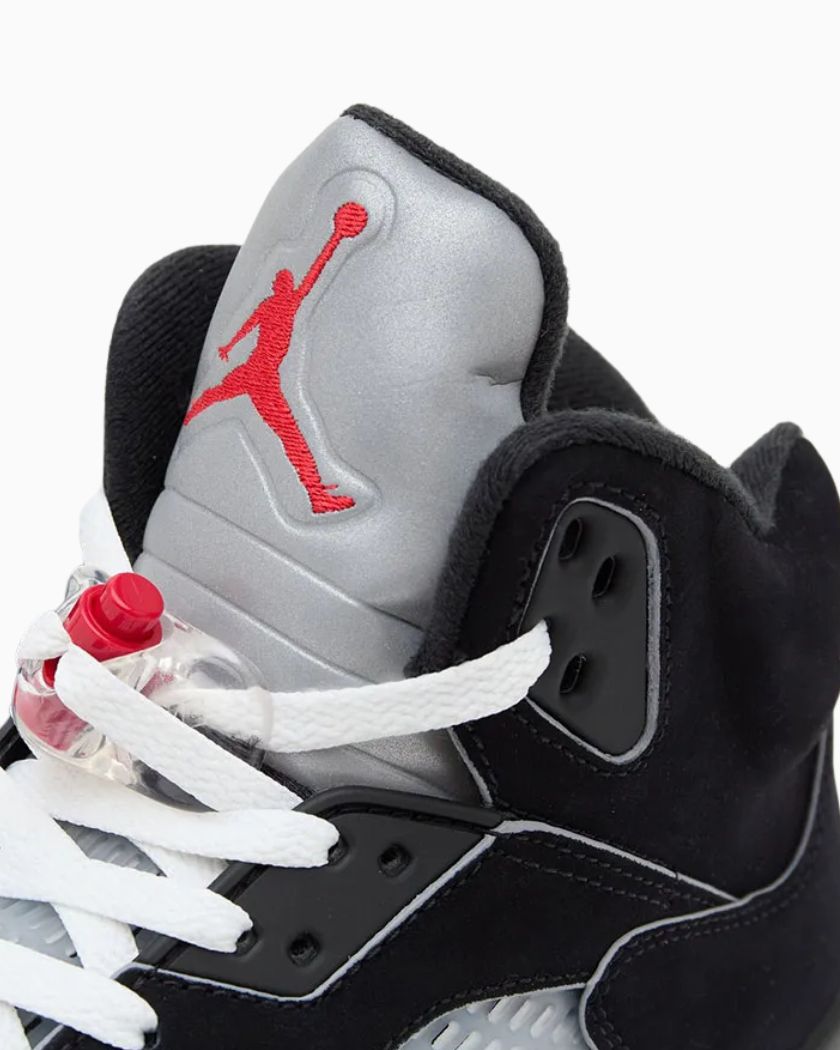 Jordan 5 Black Metallic 