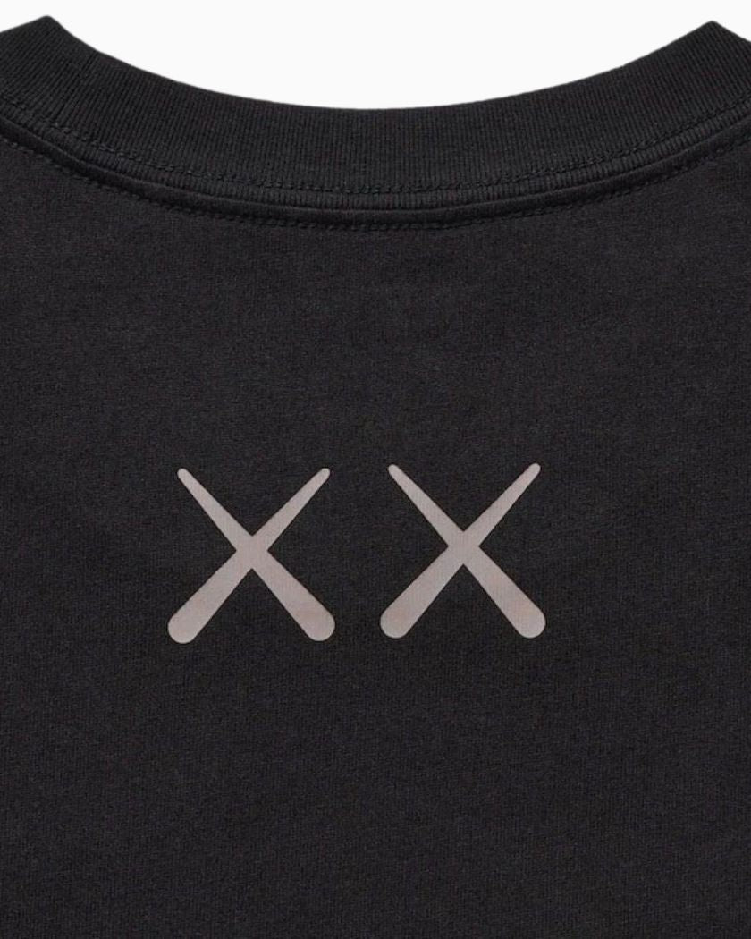 KAWS x UNIQLO UT Short Sleece Tee Black