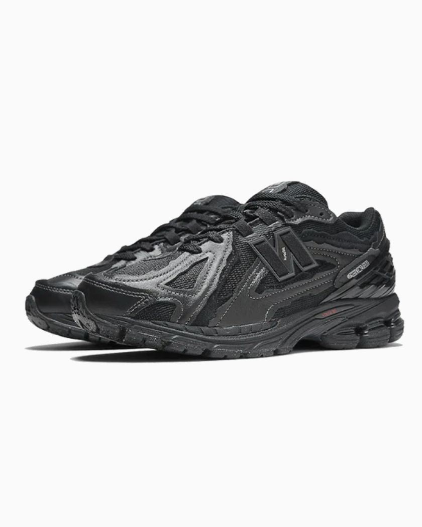 NewBalance 1906 Protection Pack Black Leather