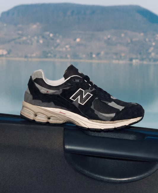 New Balance 2002R Protection Pack Black Grey