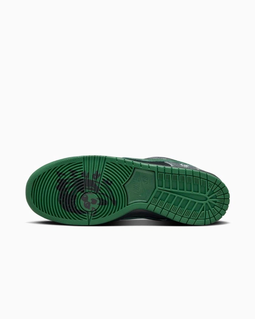 Nike Dunk Low SB There Skateboards