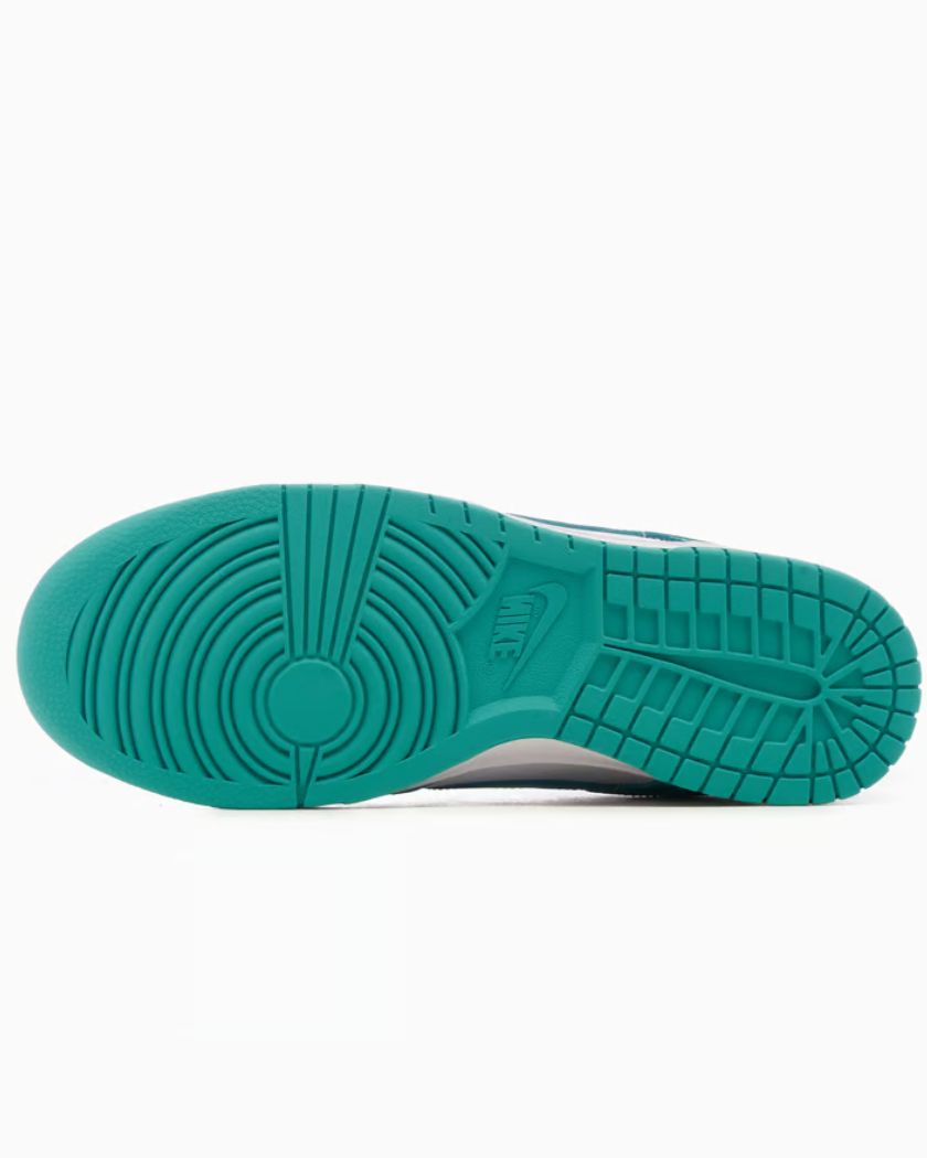 Nike Dunk Low Clear Jade