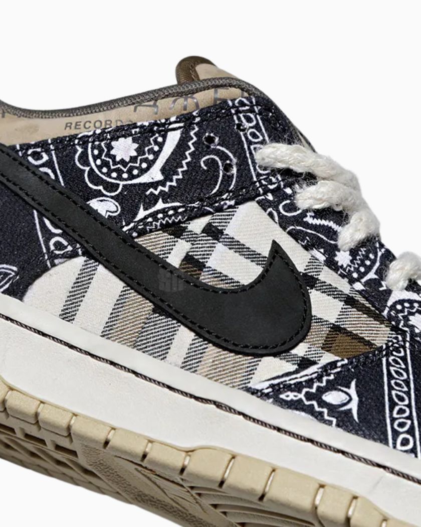 Nike Dunk Low SB Travis Scott