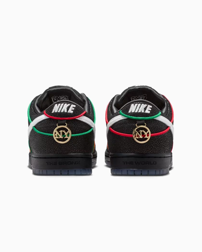 Nike SB Dunk Low Bronx Girls Skate
