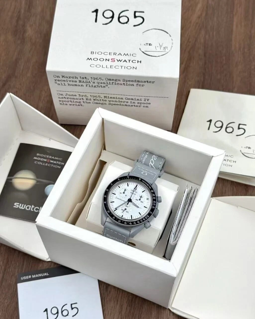 Swatch x Omega Bioceramic Moonswatch 1965