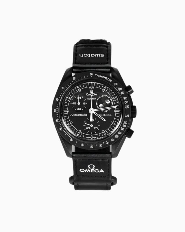 Swatch x Omega Bioceramic Moonswatch Mission to Moonphase Snoopy Black