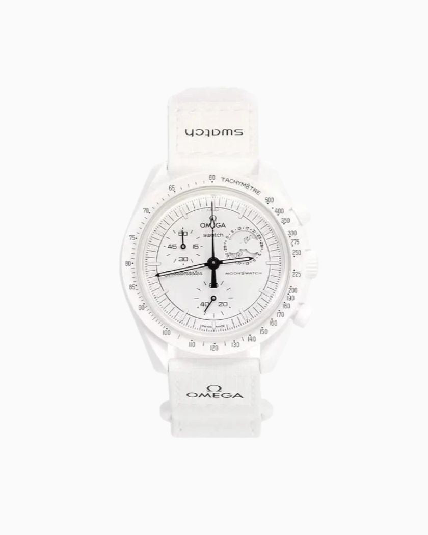 Swatch x Omega Bioceramic Moonswatch Mission to the Moonphase Snoopy White