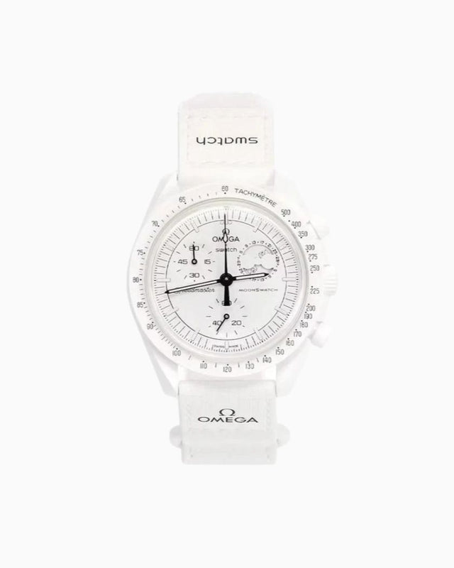 Swatch x Omega Bioceramic Moonswatch Mission to the Moonphase Snoopy White