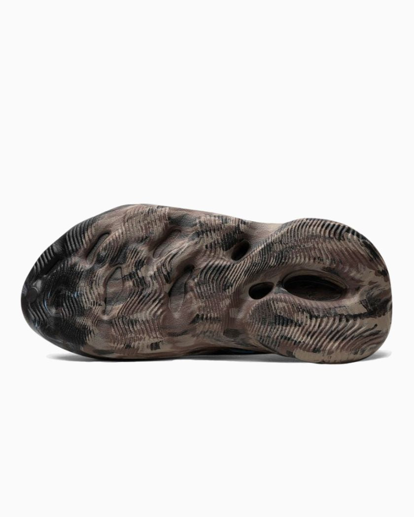 Yeezy Foam RNNR MX Cinder