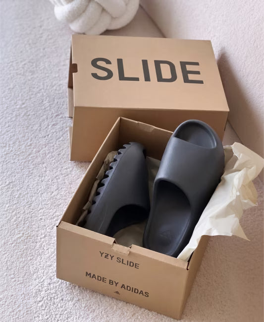 Yeezy Slide Slate Grey