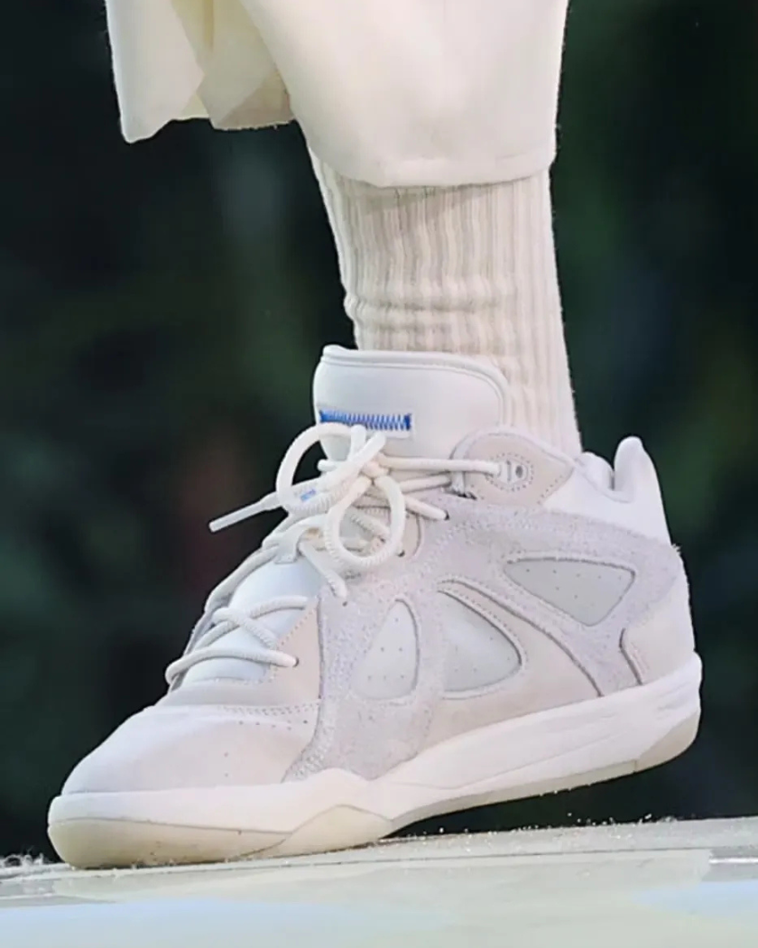 adidas BadBo 1.0 Bad Bunny Resilience